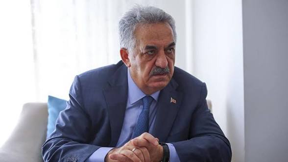 AKP'li Hayati Yazıcı’dan Yeni Anayasa Açıklaması: "Son Sözü Yine Millet Söyleyecek, Referanduma Gidilecek!"
