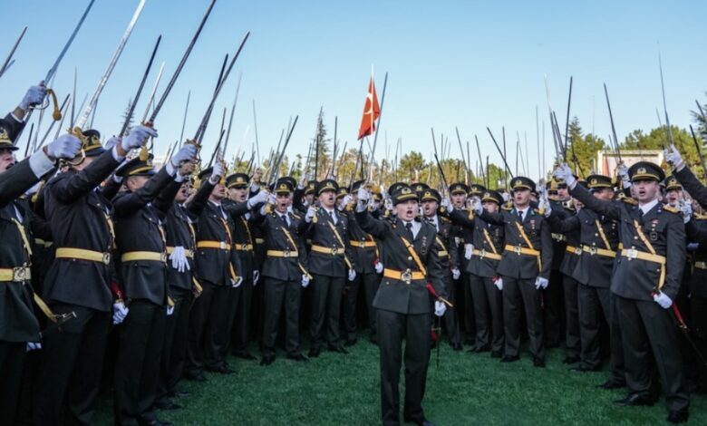 Sırtımızdan Bıçaklandık: Politik Kandırmanın Gölgesinde Bir Gerçek