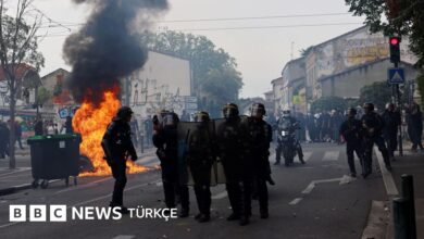 Fransa'da Öğrenci Protestoları Sürüyor: Okullar Kısmen veya Tamamen Kapatılıyor