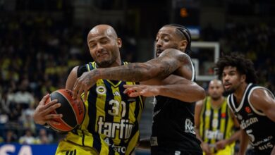 Fenerbahçe Çift Maç Haftasında Hata Yapmadı: Takımın Stratejik Çizelgesi Açıklandı