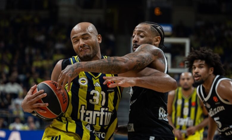 Fenerbahçe Çift Maç Haftasında Hata Yapmadı: Takımın Stratejik Çizelgesi Açıklandı