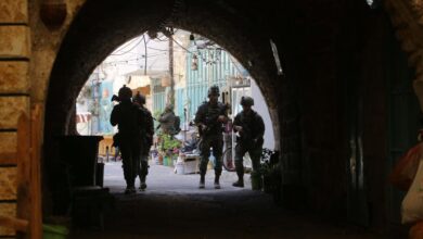 El Halil’de Kapanış: İsrail’in Ablukası ve Filistinli Halkın Evlerine Dönüşü