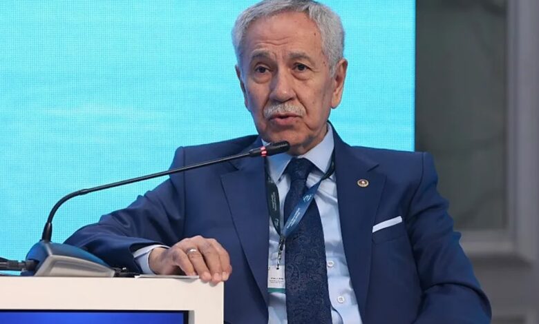 Bülent Arınç, Tutuklu İki CHP Belediye Başkanı İçin Yardım Çağrısı Yaptı