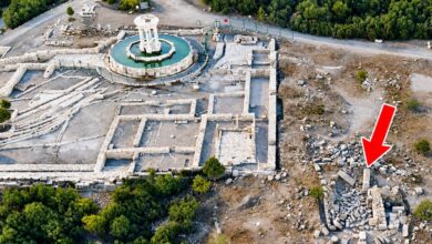 Burdur’da 1800 Yıllık Gizemli Taşın Sırları Açığa Çıkıyor