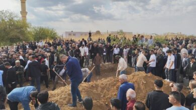 Mardin'de Dev Kanala Düşen Otomobil: 6 Aile Üyesi Cenazesi Toprağa Verildi