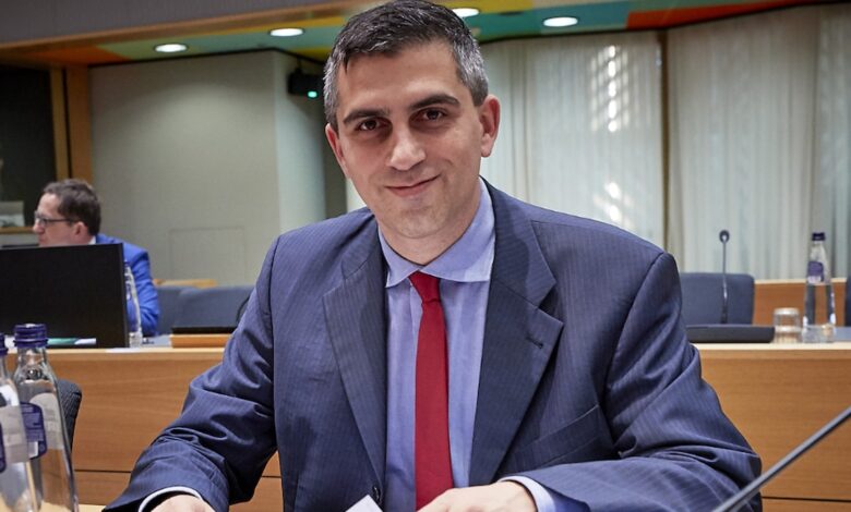 Yunan Bakan Dimas’ın Paylaşımı: Sosyal Medyada Sürükleyici Bir Tartışma Başlattı
