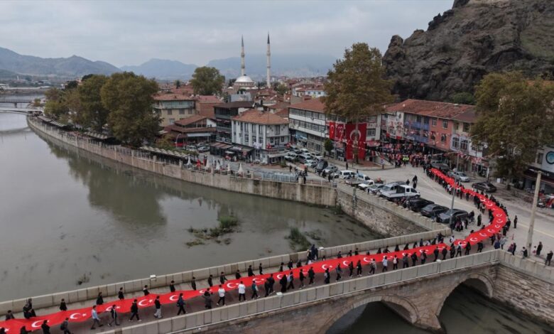 Çorum’da Cumhuriyet’in 103. Yılı Bayrak Yürüyüşüyle Kutlandı