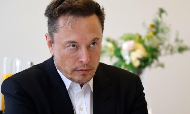 Elon Musk, Ukrayna'yı Starlink Kullanım Şartlarını İhlal Ettirdiği İçin Suçladı