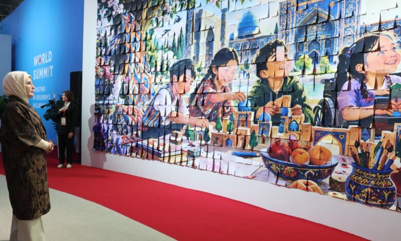 Emine Erdoğan Özbekistan’da Çocuk Refahı Sergisini Ziyaret Etti