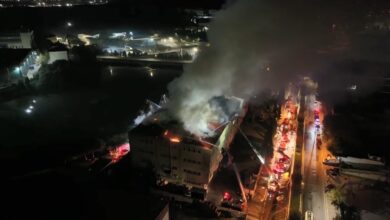 Tuzla Ayakkabı Fabrikasında Çatı Katında Şiddetli Yangın: Nedenleri ve Sonrası