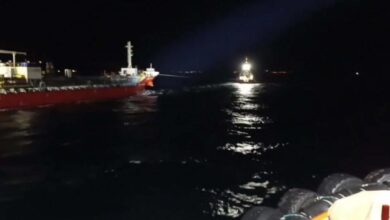 Çanakkale Boğazı'nda Arızalanan Gemi Şevketiye Demir Sahası'na Çekildi: Operasyonun Detayları