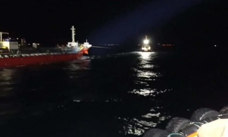 Çanakkale Boğazı'nda Arızalanan Gemi Şevketiye Demir Sahası'na Çekildi: Operasyonun Detayları