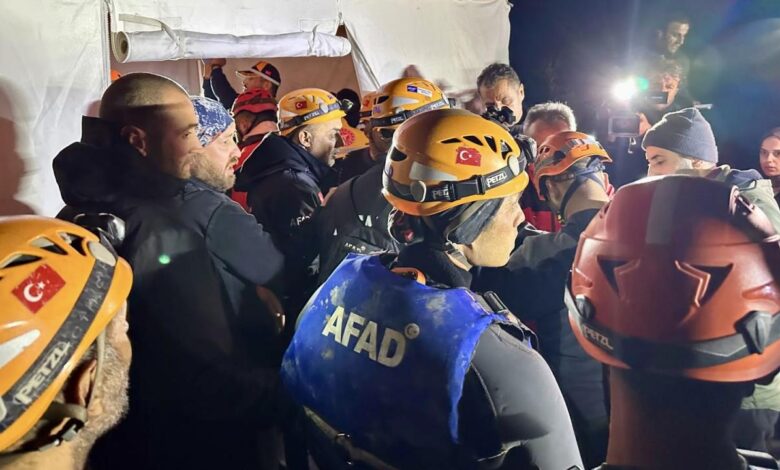 Isparta’da Kanyon Gölü’nde 10 İHH Gönüllüsü Kurtarıldı: Operasyonun Ayrıntıları