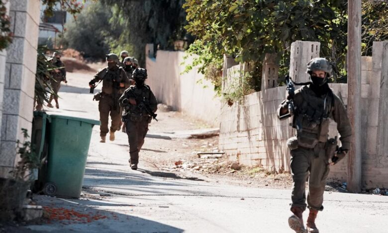 İsrail Ordusu 3 Gün İçinde 50 Kişiyi Gözaltına Aldı: El Halil’deki Operasyonun Detayları