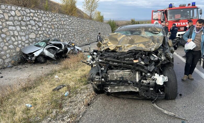 Çorum'da Şiddetli Trafik Kazası: 4 Ölü, 2 Yaralı