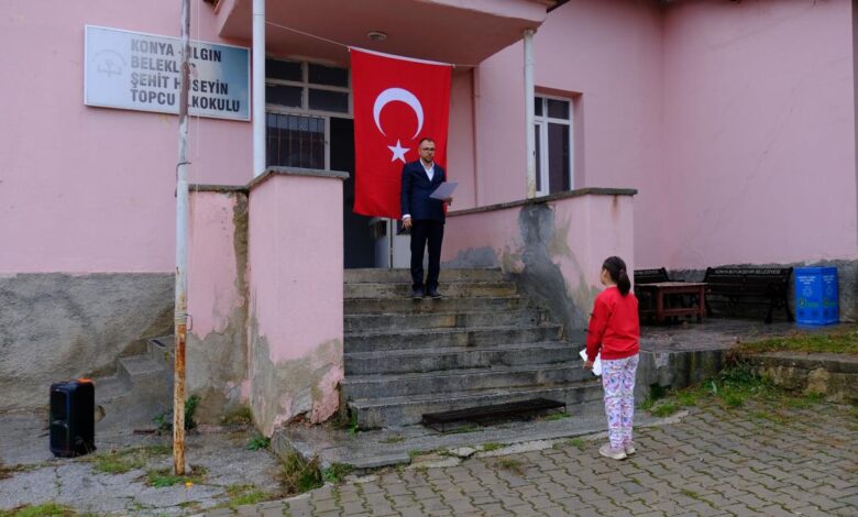 Ilgın’da Tek Öğrenciliğiyle Cumhuriyet Bayramı: Küçük Bir Okulda Büyük Bir Kutlama