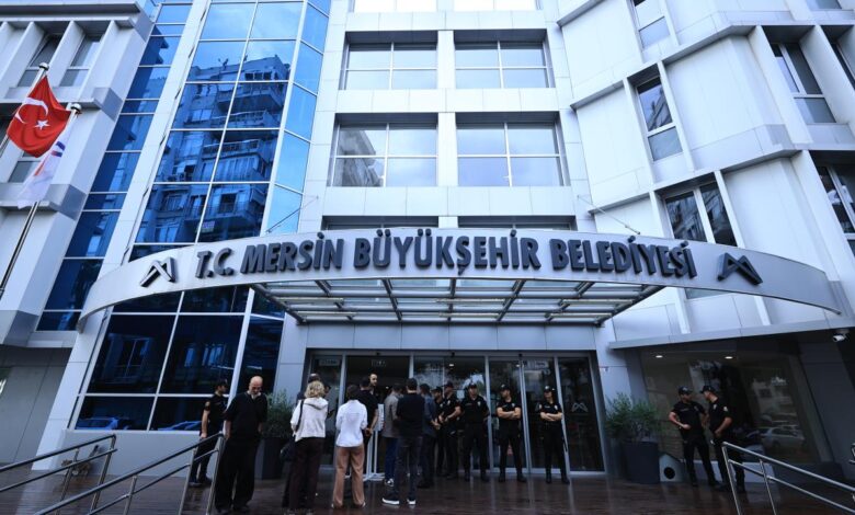 Mersin’de 3 Belediyeye Yolsuzluk Operasyonu: 59 Gözaltı