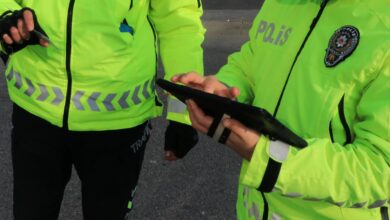 İstanbul’da Ambulansa Yol Vermeyen Sürücü 46 Bin Lira Cezaya Uğradı