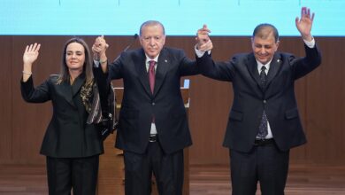 İzmir'de AKP'ye Geçiş: Uluslararası Basının Dikkatini Çekti