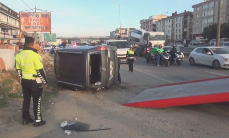 Silivri’de D-100’te 4 Aracın Karıştığı Zincirleme Kaza: Kamerada Kayıt