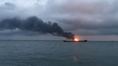 Umman Sahillerinde Hedef Alınan Panama Bandıralı Gemide Yangın Çıktı