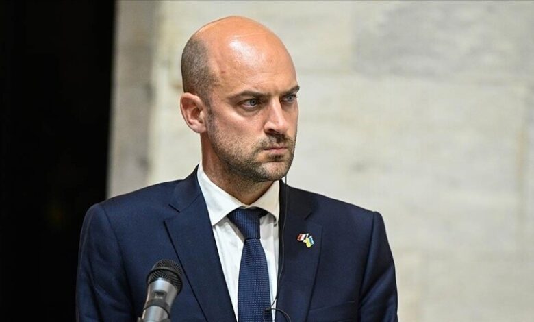 Fransız Dışişleri Bakanı Barrot, Trump’ın Lise Eylemleri Açıklamasına Cevap Verdi