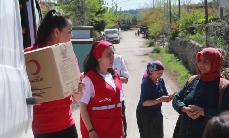 Kızılay’ın Gönüllü Ol Platformu 500 Bini Aştı: Toplumun Yüz Yüze Yardım Arayışı