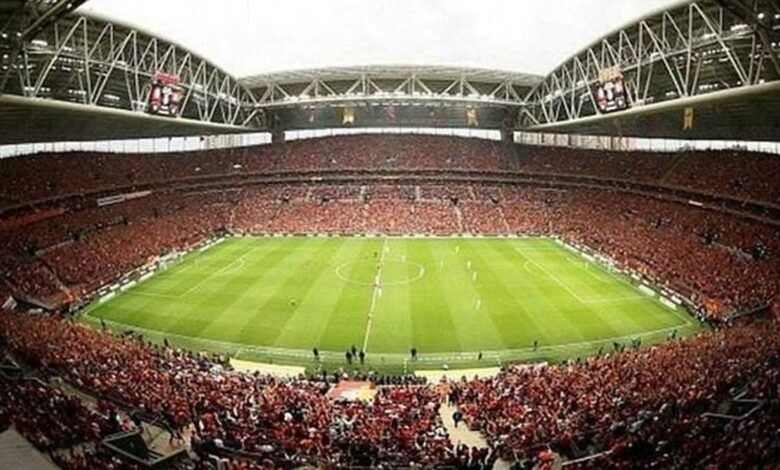 Ekranlarda Çılgınlık Bitti: Taraftar Görüntüsünde Devrim