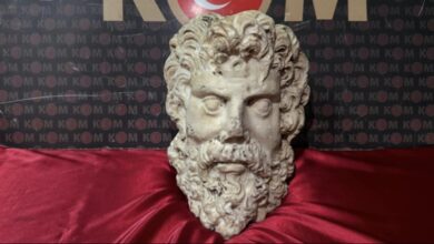 İzmir'de 2 Bin Yıllık Zeus Heykel Başının Gizemli Yolculuğu